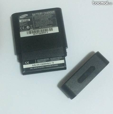 Incarcator suport baterie Samsung + Baterie AB823450CE
