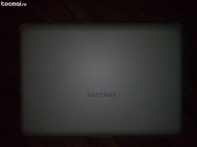 Laptop Mini Samsung