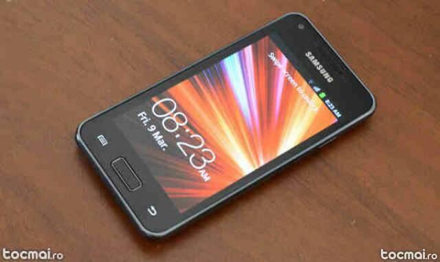 Samsung galaxy S5830. / 5mpx. android 3G.