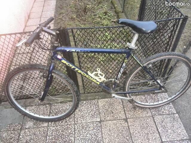 Bicicleta Full Shimano Adusa din Italia