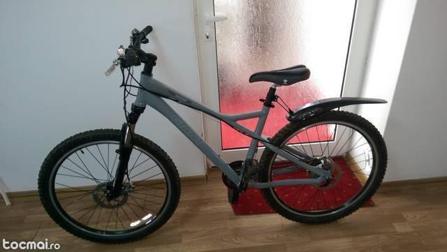 Bicicleta Giant Terrago