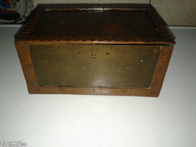 cutie de valor din alama perioada 1860