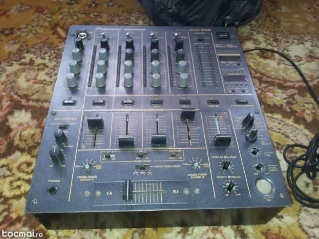 Mixer profesional pioneer DJM- 600