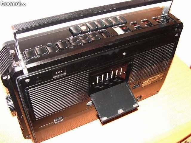 Grundig rr750 professional