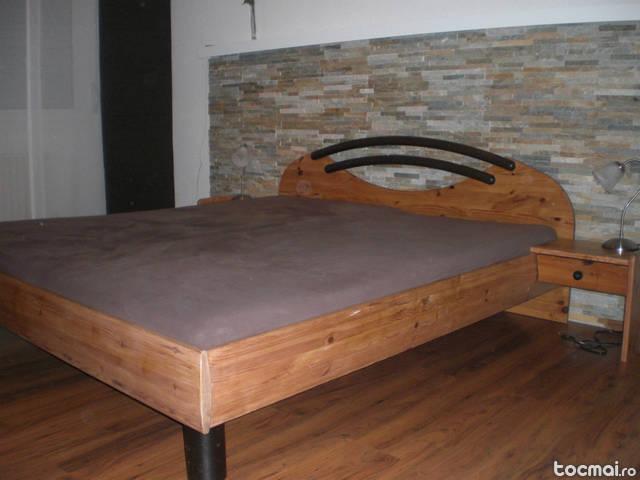 Dormitor lemn masiv
