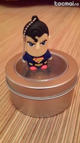 Usb memory stick - 32 gb - figurina: superman !!