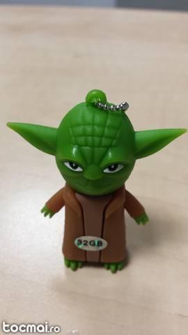 USB Memory Stick - 32 gb - Figurina: Yoda from Star Wars !!