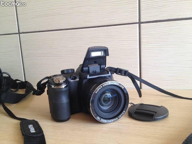 Aparat foto compact Fujifilm Finepix S4300