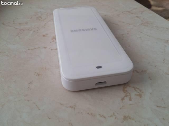 Incarcator extern baterie Samsung Galaxy Alpha