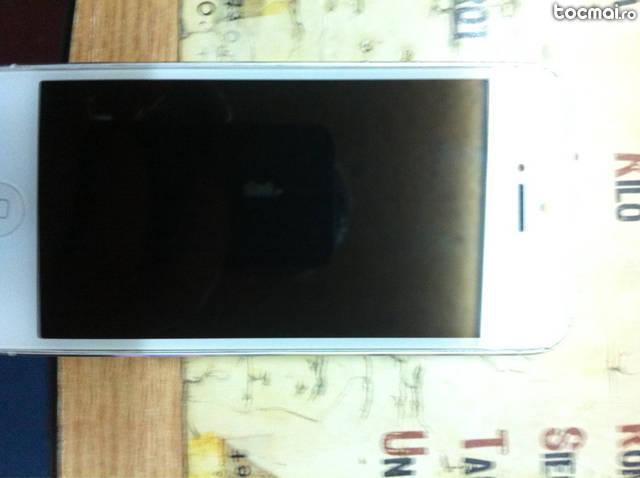 Iphone 5 gevey functioneaza perfect!!!