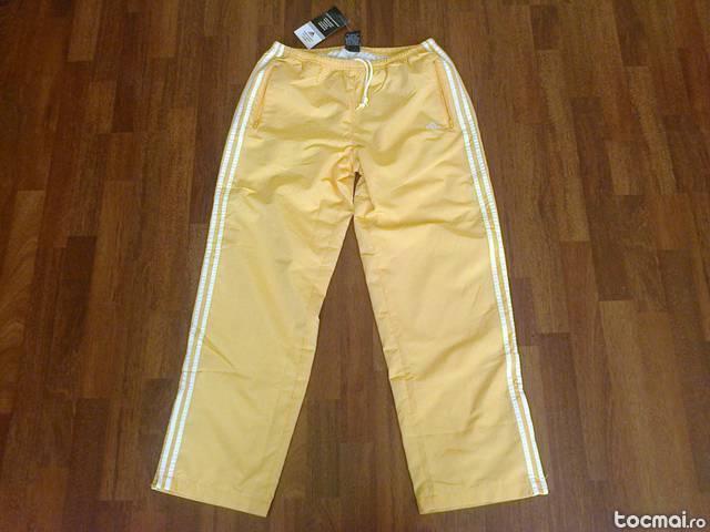 Pantaloni trening Adidas galben