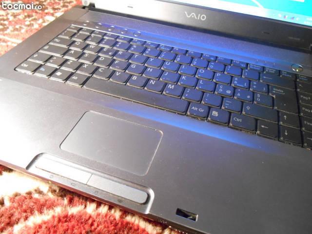 Sony Vaio FE41E PCG- 7V2M defect