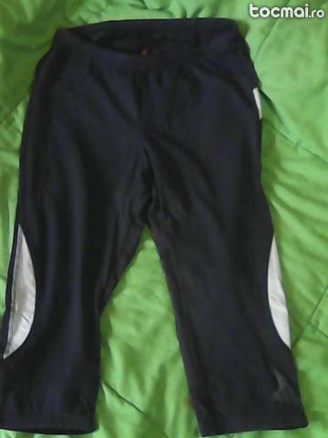 pantaloni de fitness trei sferturi gri