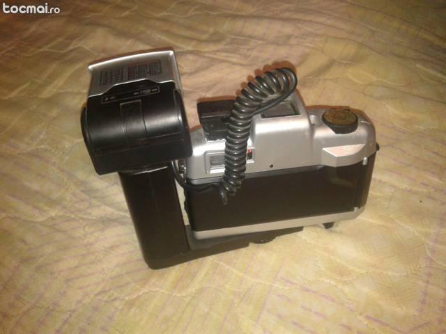 Camera foto cu film replica canon canomatic