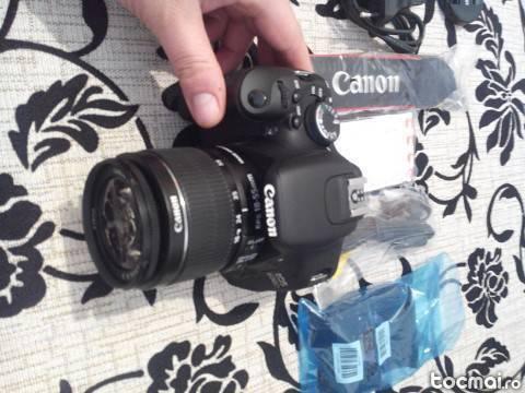 Canon EOS 600D + Kit obiectiv 18- 55 mm