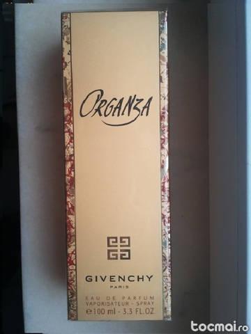Parfum Organza de la Givenchy import SUA