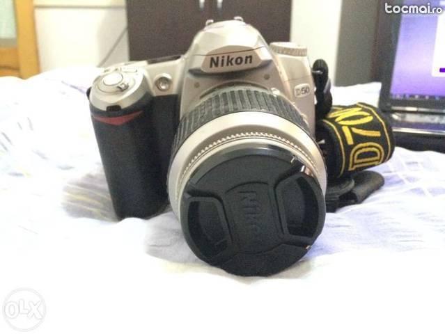 Nikon D50 + obiectiv 18- 55 mm + obiectiv 50 mm f/ 1. 4D