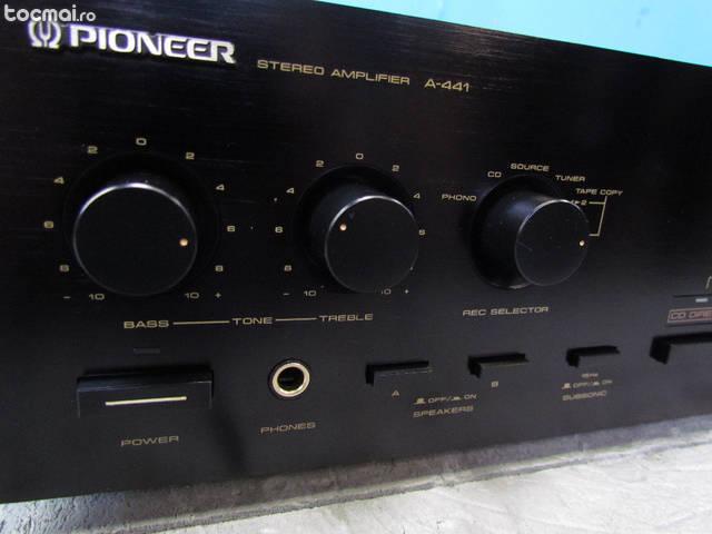 Pioneer 2 x 150 Watt