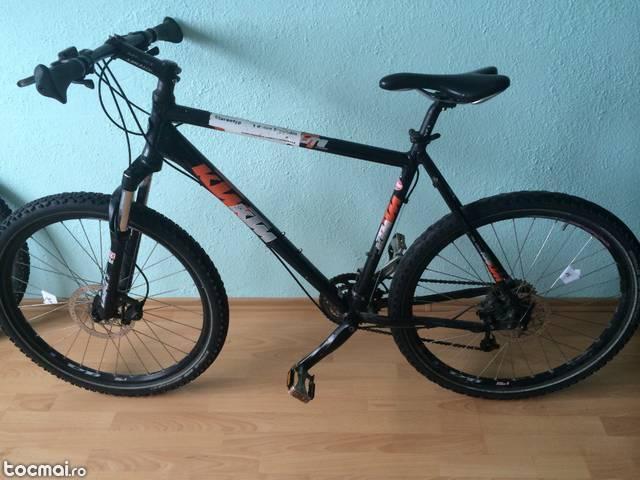 bicicleta KTM