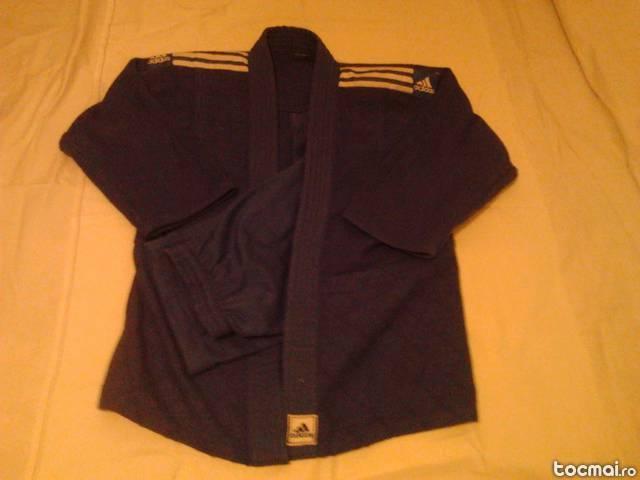 Kimono judo albastru negociabil