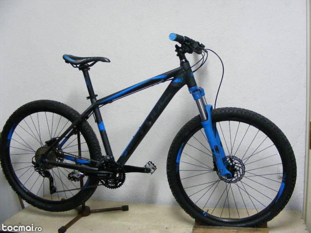 bicicleta cube 27, 5 competition