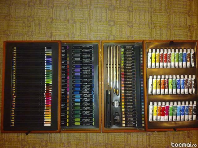 Artist paint box 174 pieces