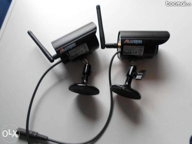 Camera de supraveghere wireless cu microfon incorporat