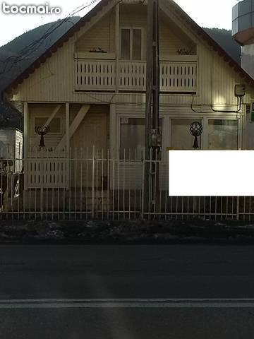 Casa din lemn demontabila 65mp