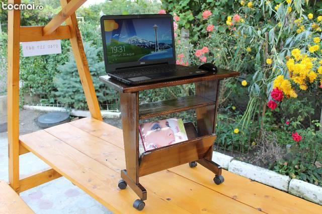 Masuta pentru laptop, sau cafea , din lemn.