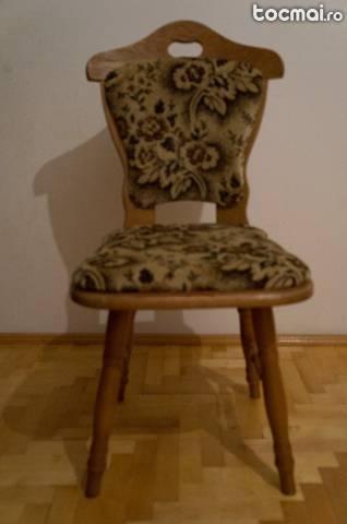 Set 4 scaune bucatarie din lemn masiv cu tapiserie din plush
