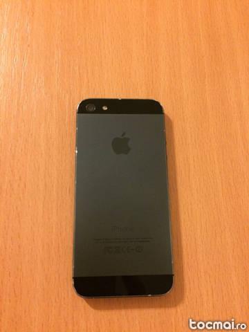 iPhone 5 16gb black