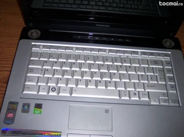 Laptop toshiba satellite + incarcator original