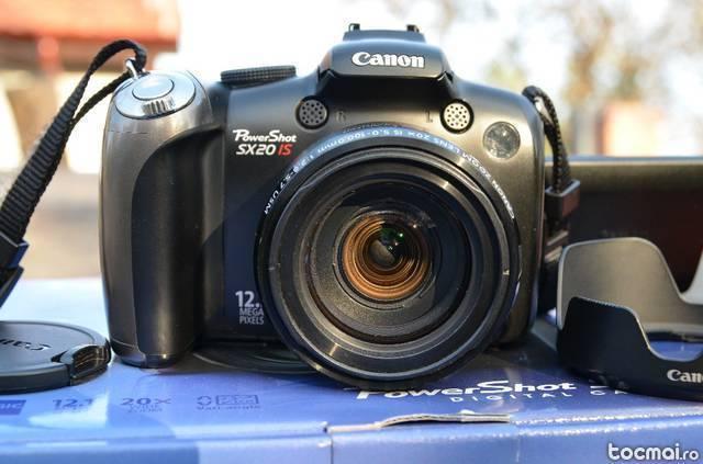 Canon PowerShot SX 20IS in stare foarte buna