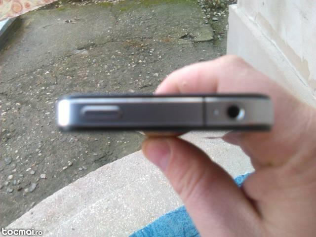 iphone 4 negru Neverlook de 16 gb Accept Variante.