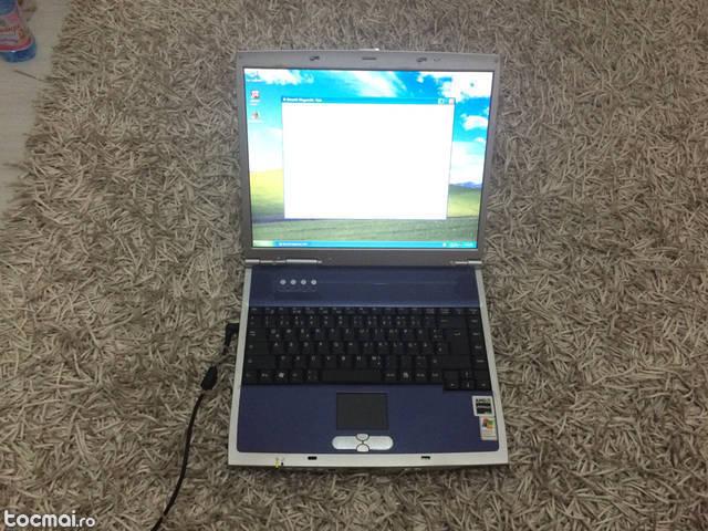 Laptop 15 inch