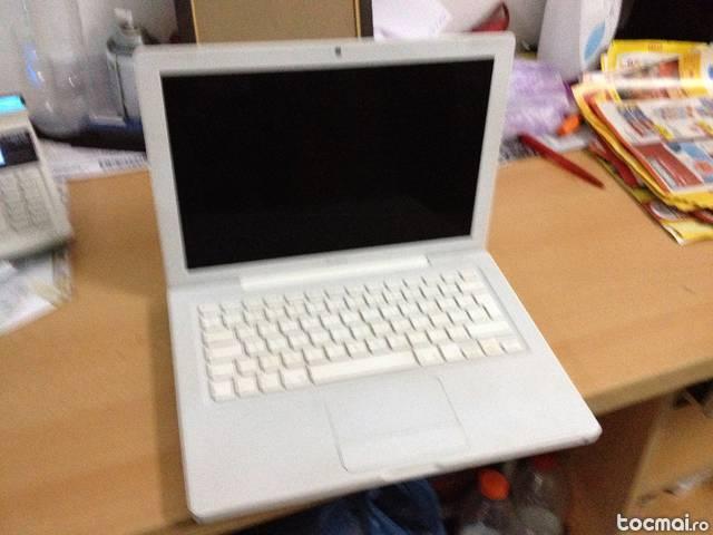 Laptop Apple Mackbook A1181 alb