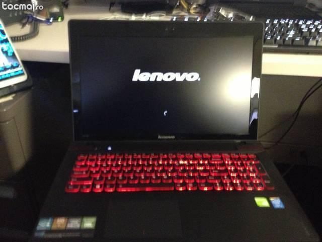 Laptop gaming Lenovo cu procesor i5 generatia 4 video ddr5