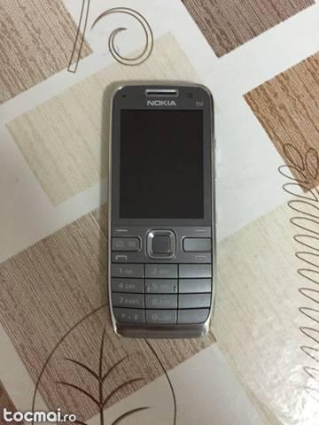 Nokia E52, stare f buna