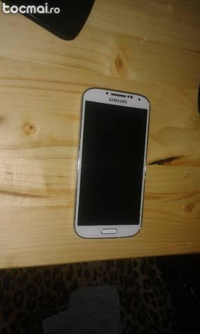 Samsung Galaxy S4 4G Alb 9. 7/ 10 ( Full accesorii )