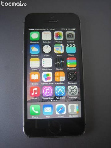 Schimb iPhone 5S 16GB Space Gray cu Samsung