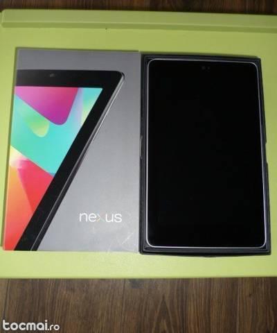 Tableta Asus Nexus 7 Garantie. Impecabila. Accept schimburi PC