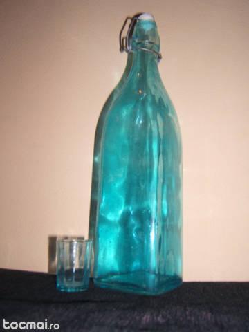 sticla albastra de colectie