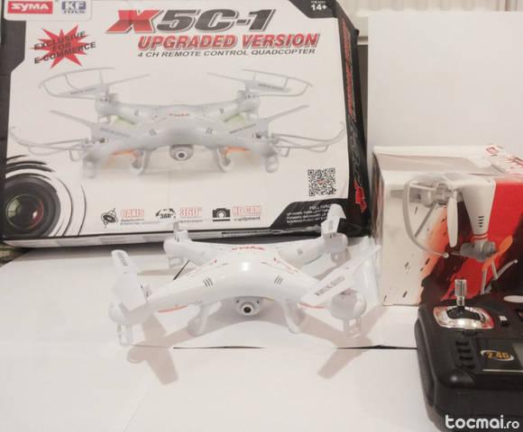 Drona quadcopter syma x5c- 1 cu camera video si card memorie