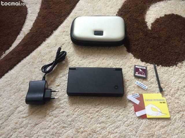 Nintendo DSI Negru+HUSA+joc+incarcator 2 camere foto, Wi- FI
