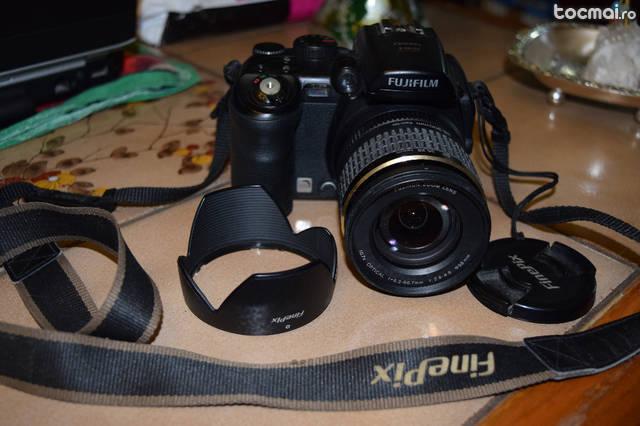 Aparat foto digital FinePix S9600 Fujifilm compact bridge