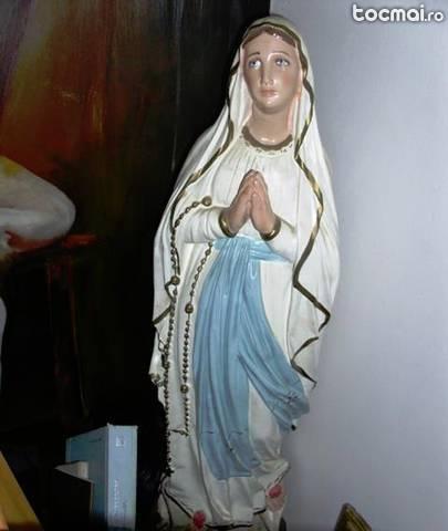 Fecioara Maria de la Lourdes