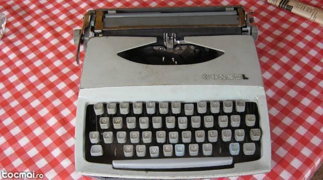 masina de scris