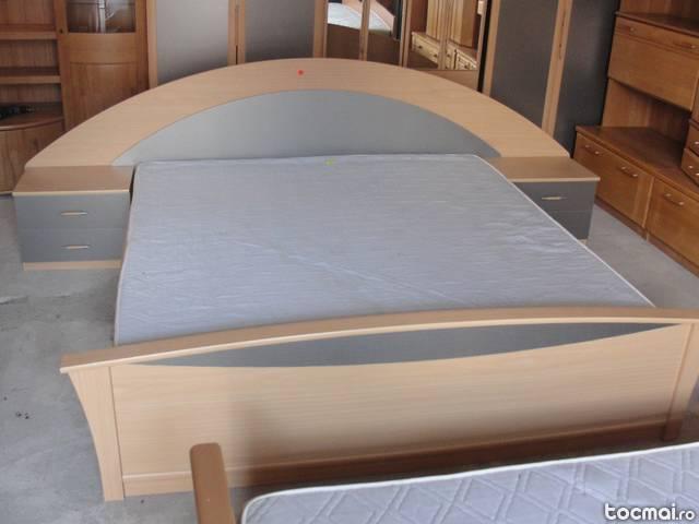 Mobila dormitor modern cu pat, noptiere, din Germania