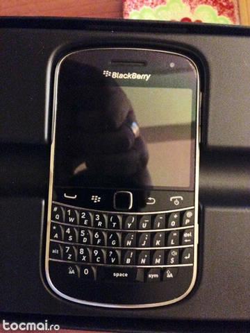 Telefon mobil inteligent Blackberry 9900 Bold