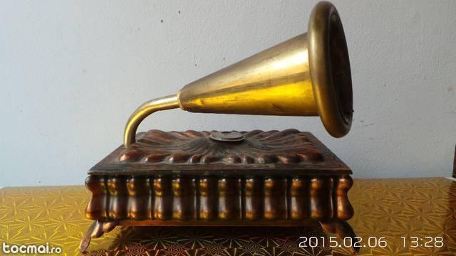 caseta muzicala cu cheita, 18cm